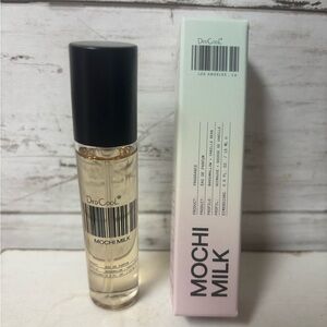 DedCool Mochi Milk Fragrance